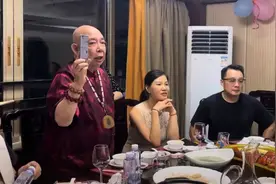 74岁戏骨黄一飞近况罕曝，变卖古玩捐献河南灾区，曾与周星驰闹翻图片