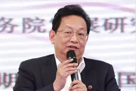 又一汕头富豪出现，妻子是比他小12岁的医药大王，坐拥570亿身家图片