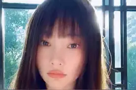 李小璐嘴唇怎么了？像卡戴珊姐妹的嘟嘴，长相越来越网红图片