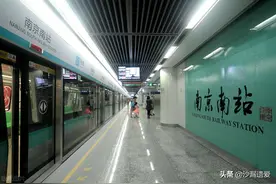 南京地铁建设引争议：S线一天中大部分时间都在运凳子？图片