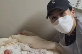 恭喜！29岁黄申英嫁豪门4年产下3胞胎，曾胖到200斤靠轮椅代步图片