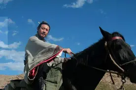 45岁那年，苏轼被贬黄州，写下一首词，将孤独描绘得透彻心扉图片