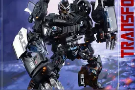 [变形金刚 - Hasbro] MPM05 路障 Part 3图片