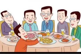 家里来了两个客人，一个是大学教授，一个是县长。谁该坐主宾位？图片