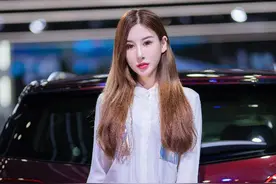 2021粤港澳大湾区车展 靓丽车模：M.JX图片