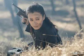 广西女匪首韦秀英，曾指示部下奸污女学生，最终被击毙在床下图片