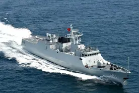 中国海军又有新军舰下水，命名阿坝舰，究竟是什么来头？图片