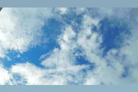 天空的云朵图片