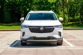 开了四年的大众途观L，再开别克昂科威Plus，说实话，差距真大图片