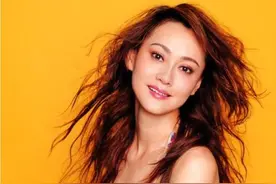 中年才爆红的刘奕君，缘于改名字？得罪大宋佳？你知道为何吗？图片