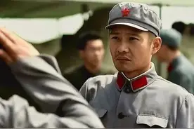 《父母爱情》老丁和老江的职业发展差距在哪里？起点就差太多图片