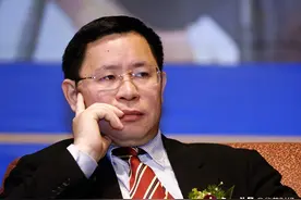 这家软件巨头换帅，56岁王文京接任总裁，身价585亿图片