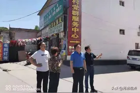 重温党的历史 坚定理想信念｜|河南洛阳偃师区政法委书记申伟民在顾县镇段东村上党史学习教育专题党课图片