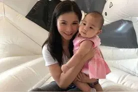 郭晶晶接班人，职业生涯获47枚金牌，退役后的何姿持家带娃亦从容图片