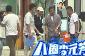 看到张国立驼背老态的样子，65岁的他真被对赌协议压垮了吗？图片