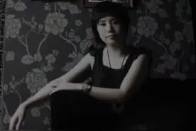 结婚时负债累累，打拼了20多年依然负债累累图片
