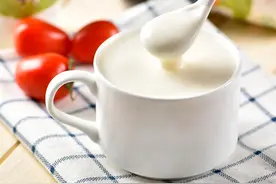 牛奶，酸奶，奶粉哪种适合糖尿病人呢？图片