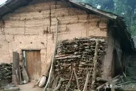陕西穷小伙翻修房屋，不料挖出“地下银行”，专家：50块钱一枚图片