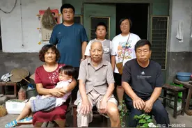 一家教书匠 “三代”不了教师情图片