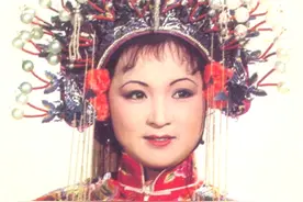 红楼梦：贾元春其实就是林黛玉，宝玉已经说得很明白了图片