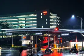 美国将中芯国际列入实体清单！两岸芯片“内战”已经打响？图片