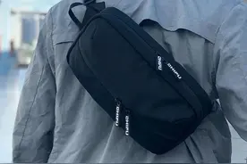 想要时髦又能装？这个防水耐磨的斜挎包直接让你帅炸天！还很能装图片