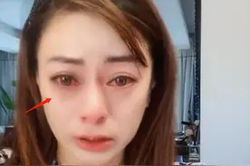 李婷宜错过小燕子意难平，直播间大哭，透露被林心如经纪人套路了图片