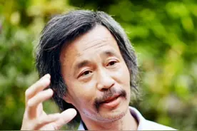 从流浪汉到所谓的大师，网红沈巍，谁害了他的一生？图片