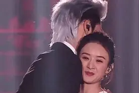 他只对17、8岁的小女生感兴趣？别闹了，当年星爷一句话道出玄机图片