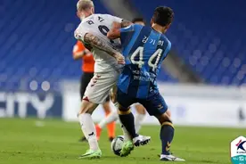 遭5-2逆转！亚冠冠军轰然倒下：15分钟连丢4球，创2大耻辱纪录图片