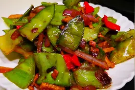 秋天，这3样食材一起炒着吃美极了，鲜美营养足，不放味精也很鲜图片