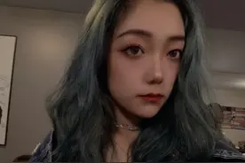 刚成团就飘了？希林娜依·高：国内没有及格的女团图片