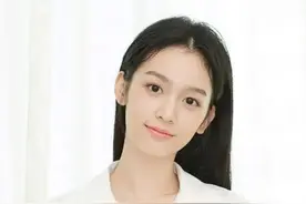 被动公开恋情，赖冠霖粉丝取关警告，周也粉丝强硬表态他不配图片