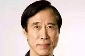 因《武林志》走红，82岁李俊峰仍精神奕奕，师侄李连杰：没您年轻图片