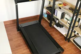 小金智能折叠跑步机初体验，跑得舒服不占地图片