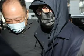 周星驰再出庭，否认答应给于文凤7000万：我和她没有任何承诺图片