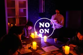 情感本玩家：我们在剧本杀中经历自己的“前世今生”图片