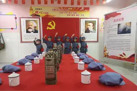 班级变身党史馆、学生化身小红军，郑州这所学校的红色文化“有声有色”图片