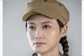 李宇春《伟大征程》演唱《英雄赞歌》致敬先烈英雄 演绎时代精神图片