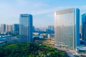 超高层建筑越多，房价越贵？此板块“价值指数”出炉图片