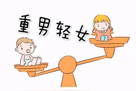 “新型偏心”，7只虾，5只给儿子2只给女儿，宝妈：尽量平均分图片