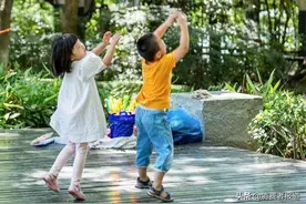 回一趟老家颠覆我的看法：街坊邻居用拼多多，也能让孩子这么潮图片