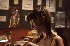 同样都是女鬼：美国的叫做玛丽，日本的叫做贞子，中国的叫啥？图片