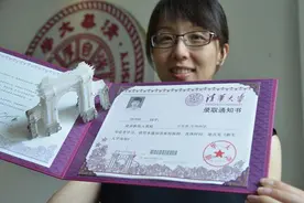 儿子被清华大学录取，家长忙发朋友圈，等来的不是祝贺，而是心寒图片