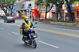 电动车解速、改坐垫、加装电池，为何屡禁不止？根本原因在哪？图片