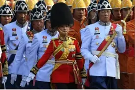 泰国十世王下令任命帕查拉公主为女上将图片