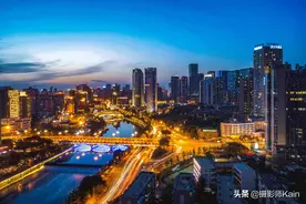 深受外地游客喜爱的成都，为何在省内总被人抱怨图片