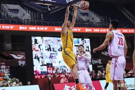胡金秋19分，李京龙18分，5人上双，CBA浙江广厦100-88青岛男篮图片