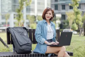 微星MSI GF75电竞笔记本电脑开箱！一机满足校园大小事图片