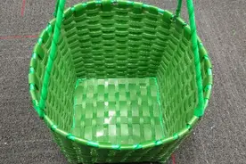 手工打包带编织13:纯绿塑钢提篮图片